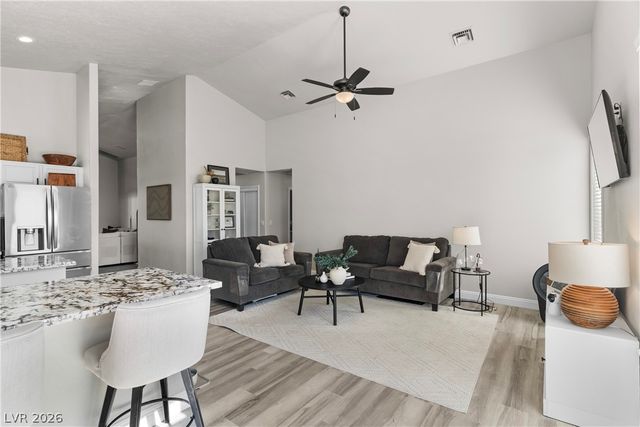 5925 North Campbell Road, Las Vegas, NV 89149