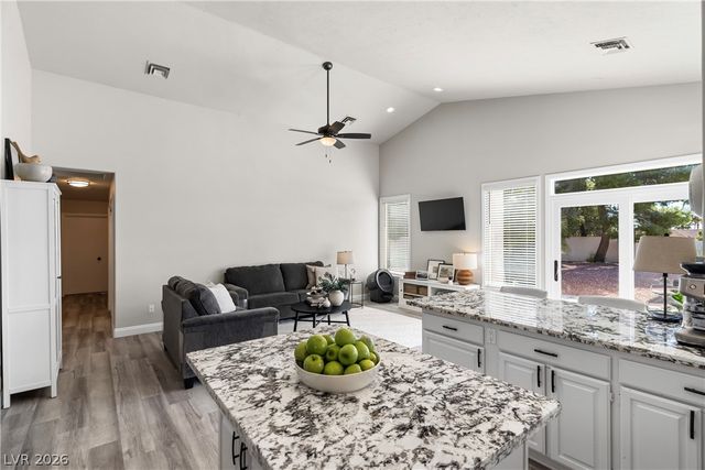 5925 North Campbell Road, Las Vegas, NV 89149