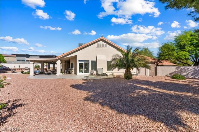 5925 North Campbell Road, Las Vegas, NV 89149