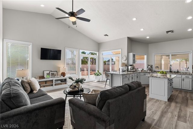 5925 North Campbell Road, Las Vegas, NV 89149