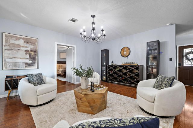 300 County Road 290, Leander, TX 78641