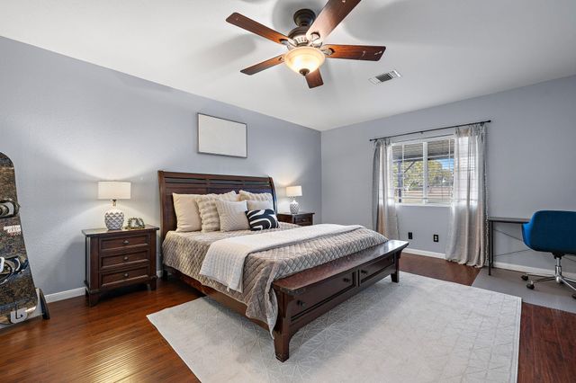 300 County Road 290, Leander, TX 78641