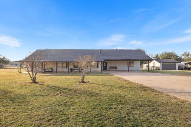 300 County Road 290, Leander, TX 78641