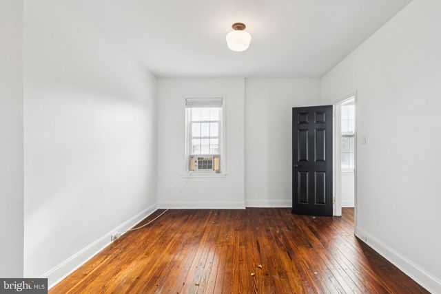 850 E THOMPSON ST, Philadelphia, PA 19125