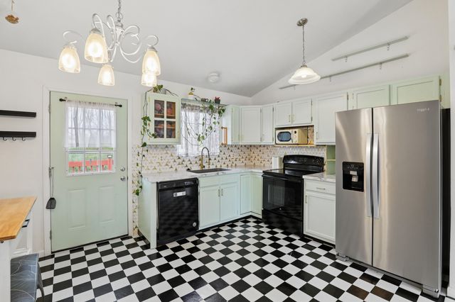 449 Ripple Creek Drive, Elsmere, KY 41018