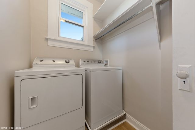 1127 Hannah Avenue A, Forest Park, IL 60130