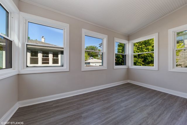 1127 Hannah Avenue A, Forest Park, IL 60130