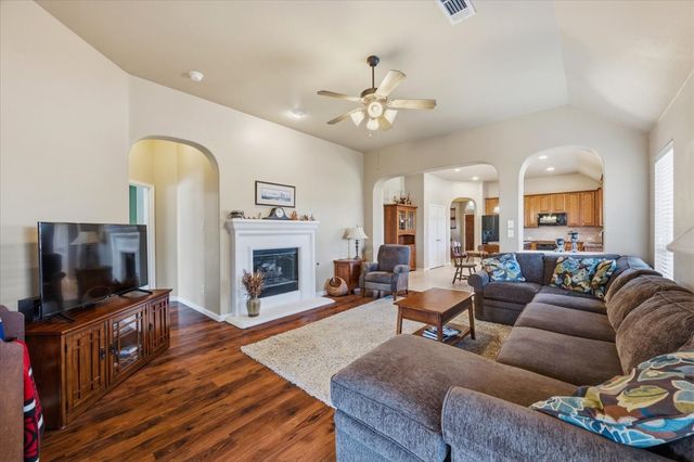 5132 Welara Drive, Grand Prairie, TX 75052