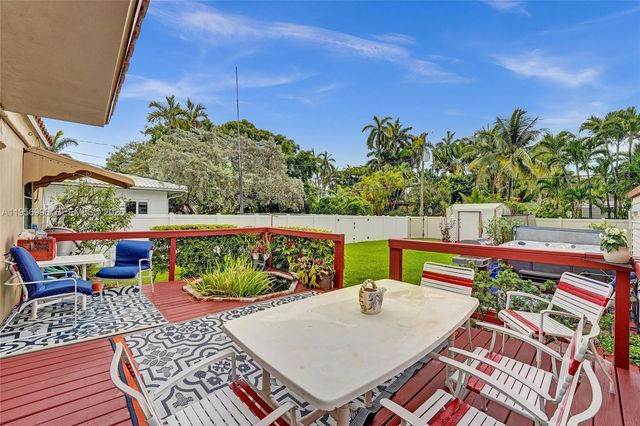 1340 Jackson St, Hollywood, FL 33019