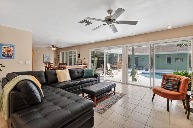 285 Golfview Drive, Tequesta, FL 33469