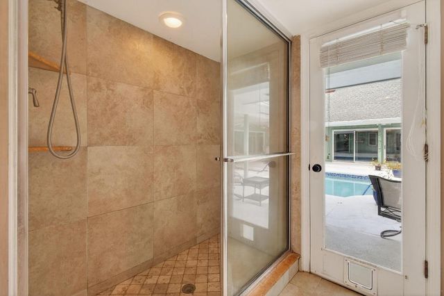 285 Golfview Drive, Tequesta, FL 33469