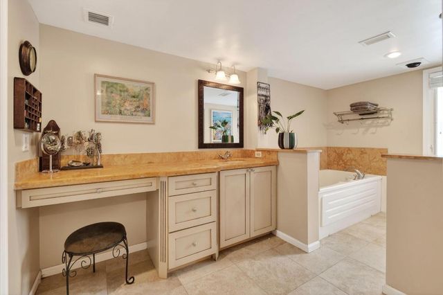 285 Golfview Drive, Tequesta, FL 33469