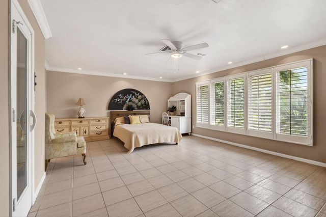285 Golfview Drive, Tequesta, FL 33469