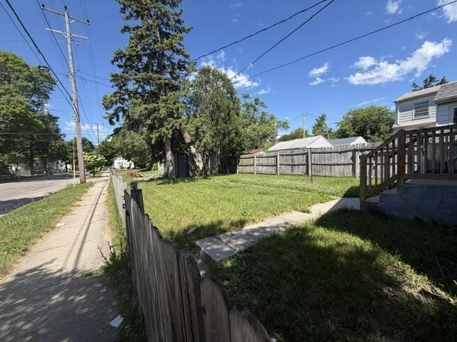 5003 N 37th STREET, Milwaukee, WI 53209