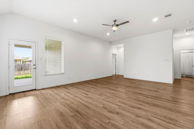 1376 Grays Gully, Montgomery, TX 77316