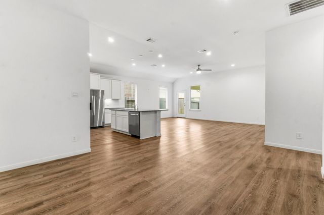 1376 Grays Gully, Montgomery, TX 77316