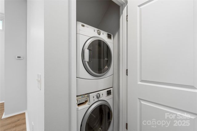 2076 Euclid Avenue, Charlotte, NC 28203