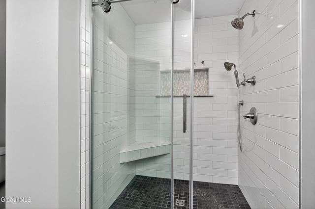 1 Ridgefield Drive, Guilderland, NY 12186