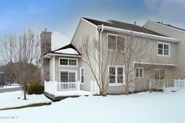 1 Ridgefield Drive, Guilderland, NY 12186