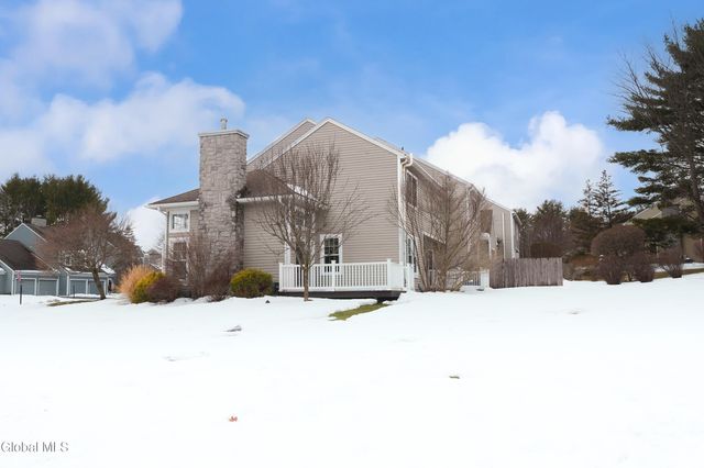 1 Ridgefield Drive, Guilderland, NY 12186