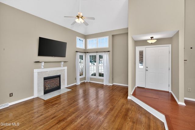 1 Ridgefield Drive, Guilderland, NY 12186