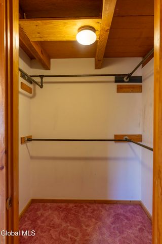 2 Cesta Lane, Troy, NY 12180