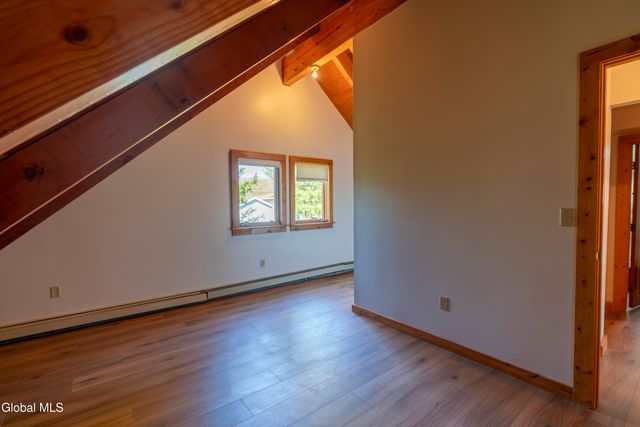 2 Cesta Lane, Troy, NY 12180