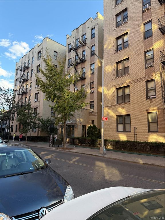 4018 Hampton Street 1A, Elmhurst, NY 11373 — photo 3