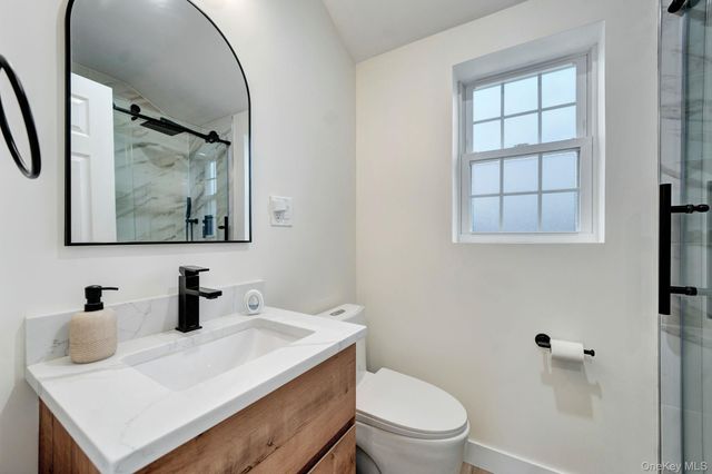 22 Miriam Parkway, Elmont, NY 11003