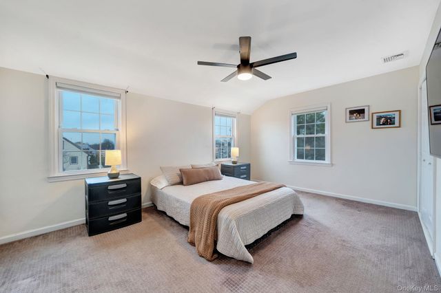 22 Miriam Parkway, Elmont, NY 11003