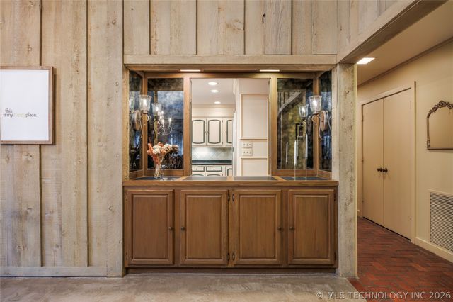 2100 North Star Court, Bartlesville, OK 74006