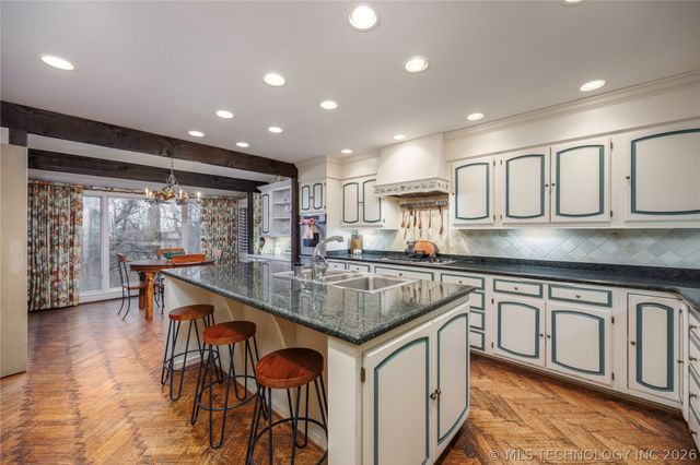 2100 North Star Court, Bartlesville, OK 74006