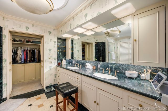 2100 North Star Court, Bartlesville, OK 74006