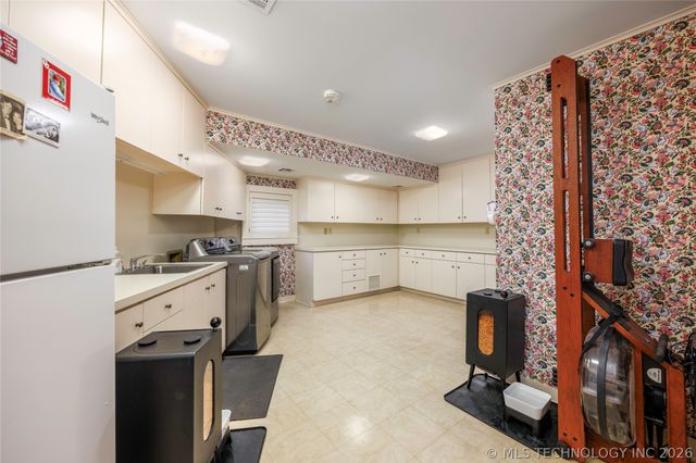 2100 North Star Court, Bartlesville, OK 74006