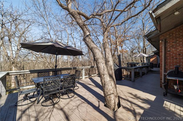 2100 North Star Court, Bartlesville, OK 74006