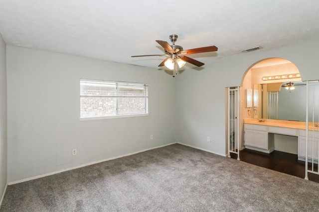 20015 Bishops Gate Lane, Humble, TX 77338