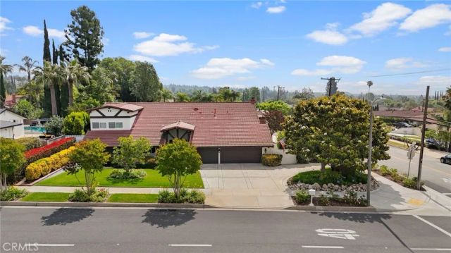 2304 N San Antonio Avenue, Upland, CA 91784