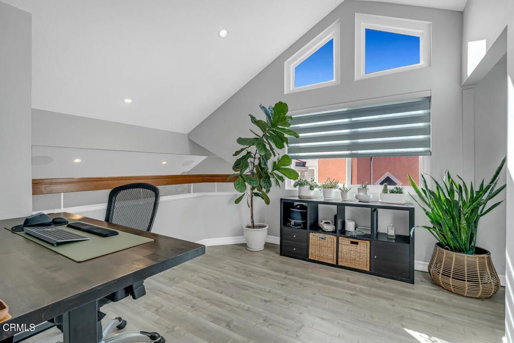 Image 21 of property listing at 6301 Honolulu Avenue 47, Tujunga, CA 91042