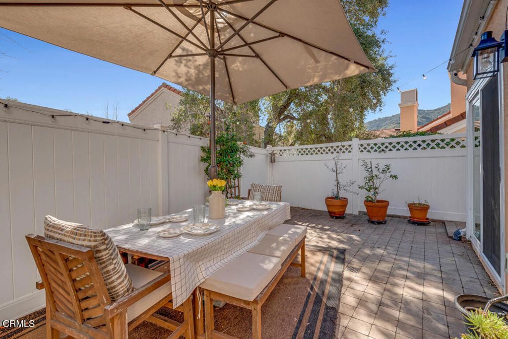 Image 29 of property listing at 6301 Honolulu Avenue 47, Tujunga, CA 91042