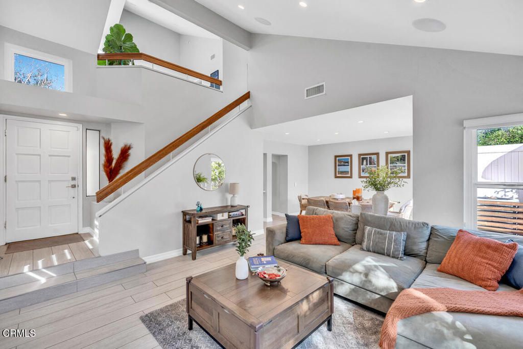 Image 7 of property listing at 6301 Honolulu Avenue 47, Tujunga, CA 91042