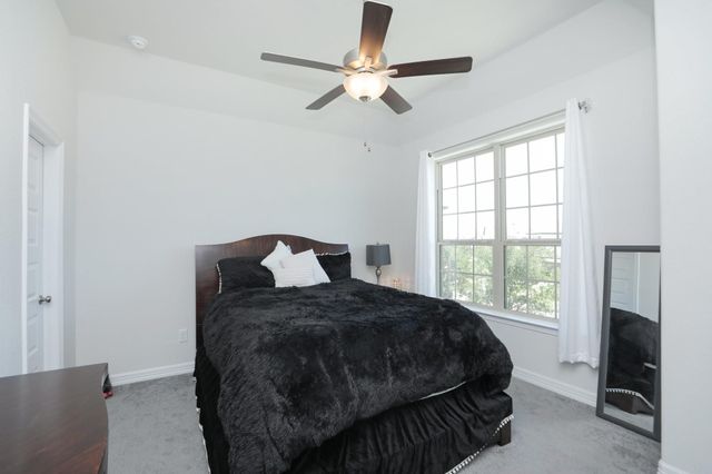 10134 Blythe Street, Rosharon, TX 77583