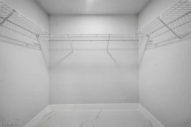 2715 27th ST SW, Lehigh Acres, FL 33976