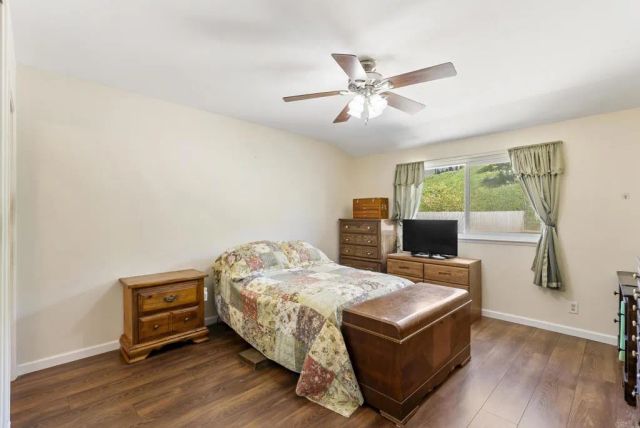 2904 E Barnwell Street, Oceanside, CA 92054