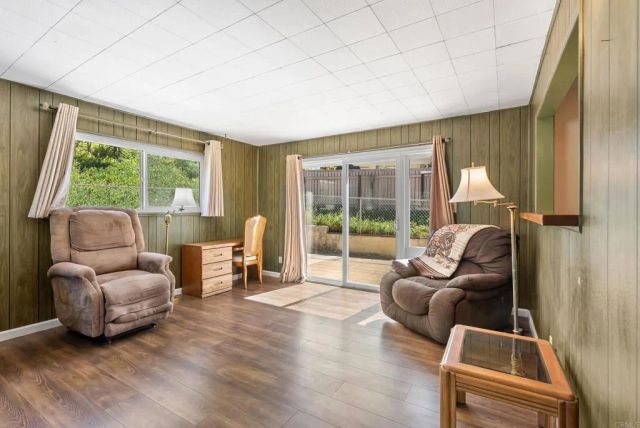 2904 E Barnwell Street, Oceanside, CA 92054