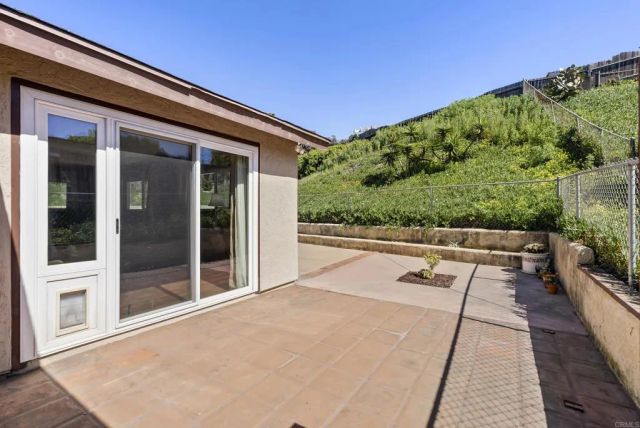 2904 E Barnwell Street, Oceanside, CA 92054