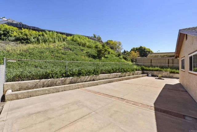 2904 E Barnwell Street, Oceanside, CA 92054