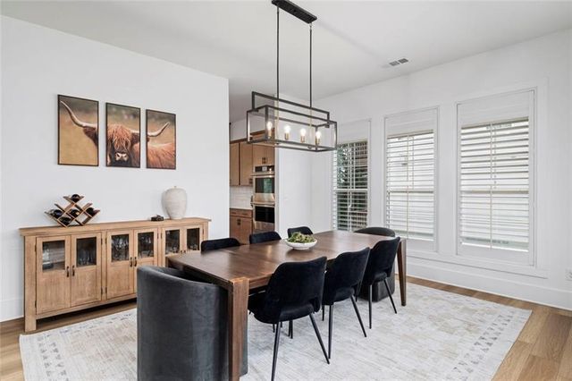 1071 Ridgeview Road, Woodstock, GA 30188
