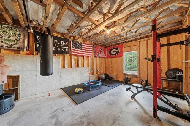 1071 Ridgeview Road, Woodstock, GA 30188