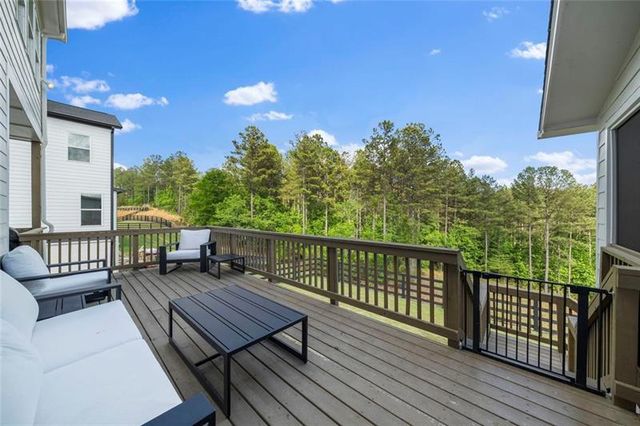 1071 Ridgeview Road, Woodstock, GA 30188
