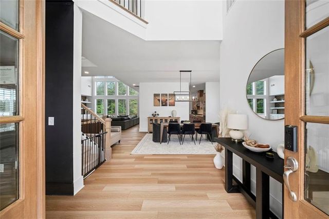 1071 Ridgeview Road, Woodstock, GA 30188